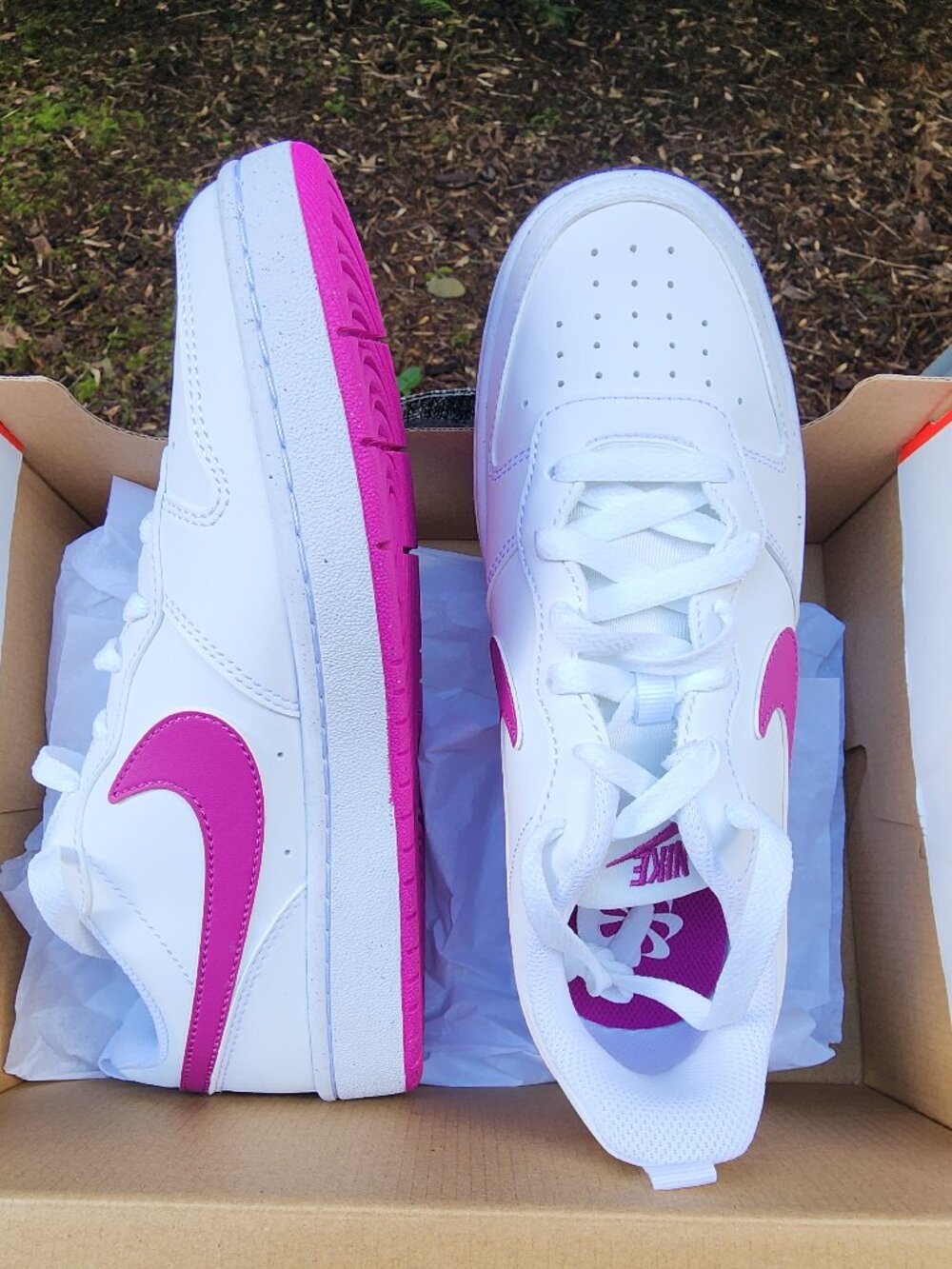 *NWB* Nike Court Borough Low Recraft(GS) sz 6.5 Youth, 8 Women's Sneakers